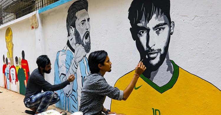 বাংলাদেশে ব্রাজিল-আর্জেন্টিনা নিয়ে কেন এত উন্মাদনা