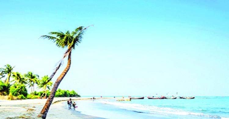 সেন্টমার্টিন রক্ষার গালগল্প ঢাকায় কেন?