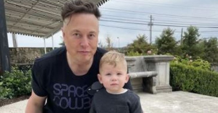 টুইটারে বিজ্ঞাপন বন্ধ করায় অ্যাপলের কাছে ব্যাখ্যা চাইলেন মাস্ক